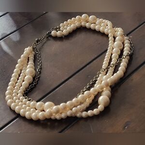 Champagne colored faux pearl necklace with accent chain
